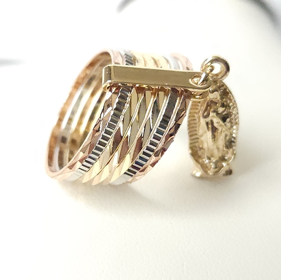 Ring set size 10 virgen de Guadalupe Gold plated - Picture 4 of 11